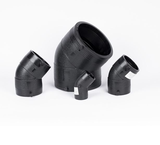Comment la conception d'un coude d'électrofusion HDPE à 45 degrés améliore-t-elle l'efficacité de l'écoulement dans les pipelines de fluide ou de gaz?